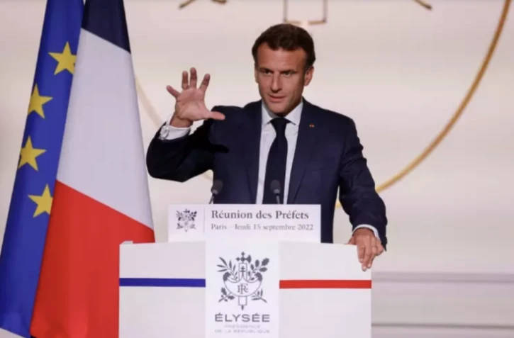 Macron Asile Immigration