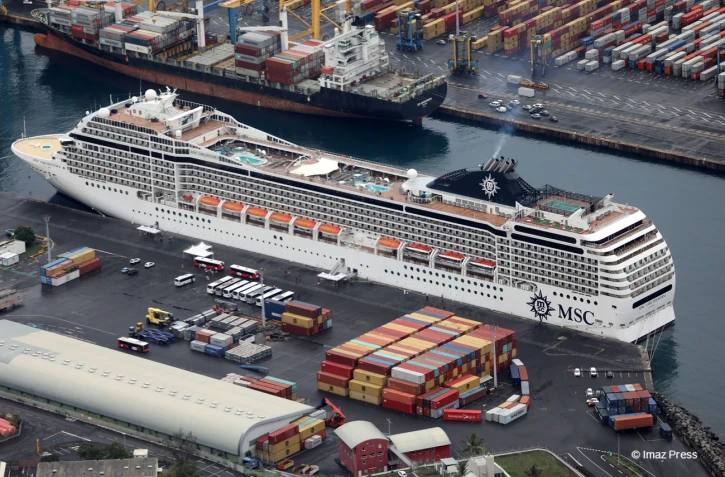 bateau de croisière Le Port