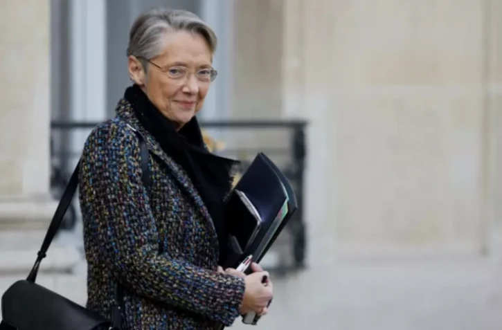 La Première ministre Elisabeth Borne, le 1er février 2023 à Paris ( AFP / Ludovic MARIN )