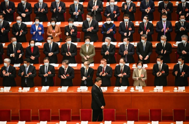 Pékin met en garde Washington contre un risque de "conflit"