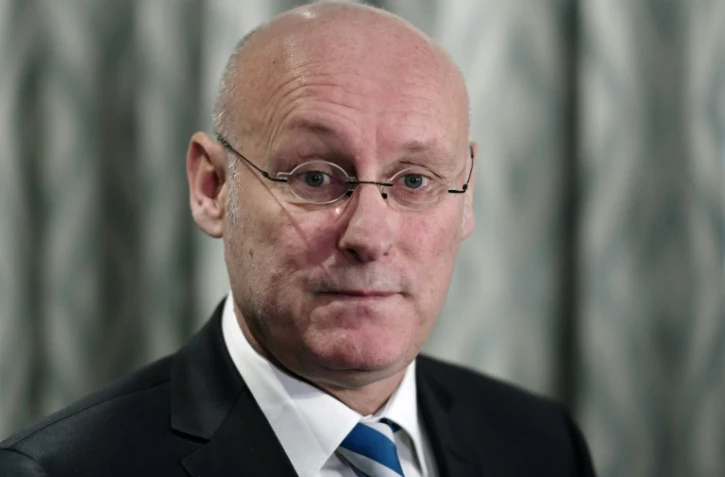 Le président de la Fédération française de rugby Bernard Laporte lors d'une conférence de presse le 27 décembre 2017 à Paris