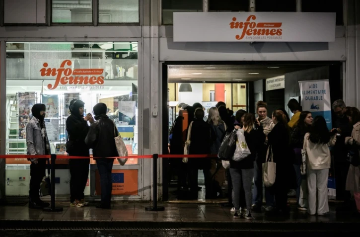 Précarité alimentaire: les associations sonnent l'alarme pour les "plus pauvres des pauvres"