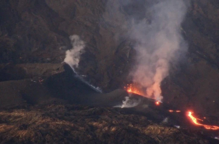 éruption piton de la fournaise