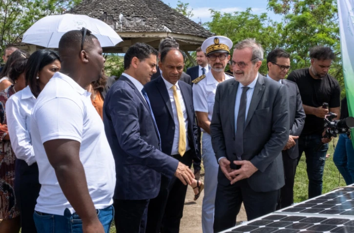 Jean-François Carenco en visite à l'AFPAR à Saint-Paul