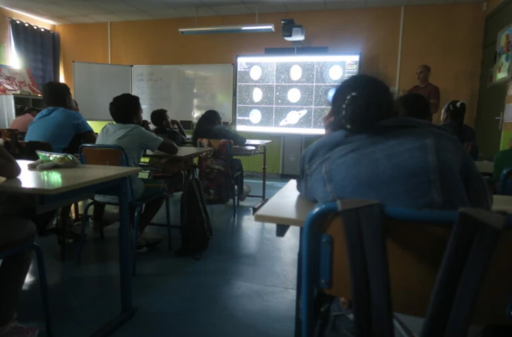 école et notion spatiale à Saint-Paul