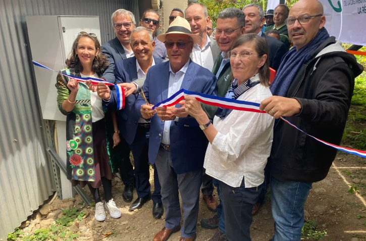 inauguration ruban micro-réseaux à Mafate