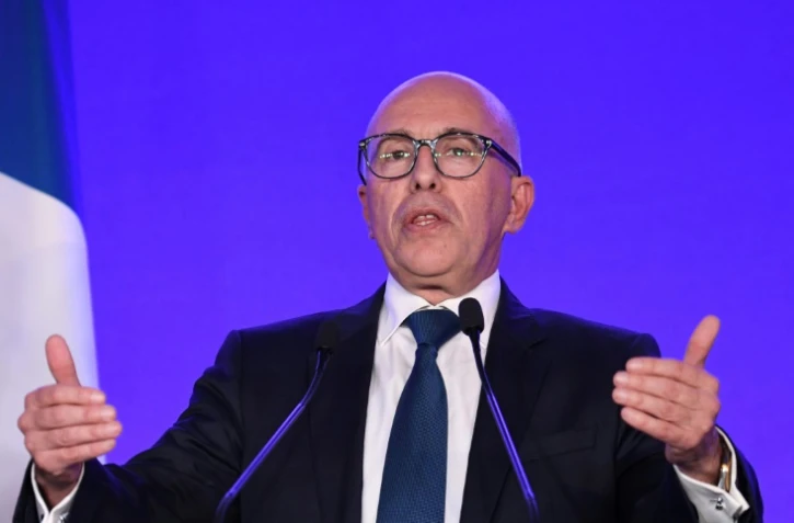 Les Républicains élisent leur président