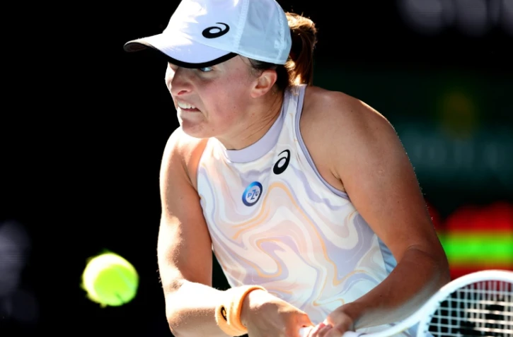 Open d'Australie: favorites en coup de vent, choc Sinner-Tsitsipas