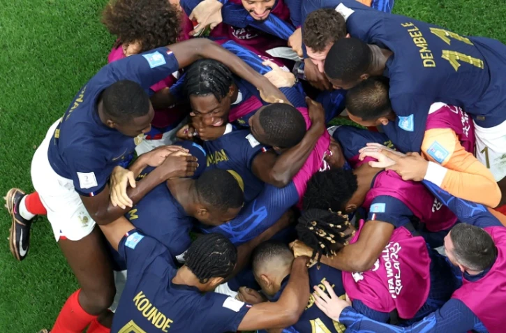 Mondial: les Bleus regoûtent à une finale, mais en tirant la langue