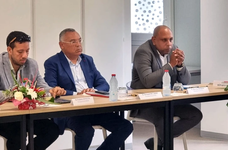 Rencontre entre Jean-François Carenco, et la CCI Réunion