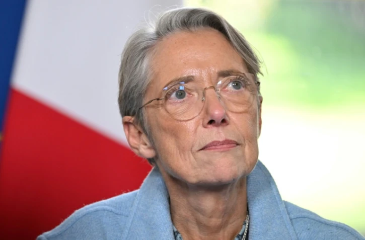 L'indemnité carburant bénéficiera "à la moitié des ménages", annonce Borne