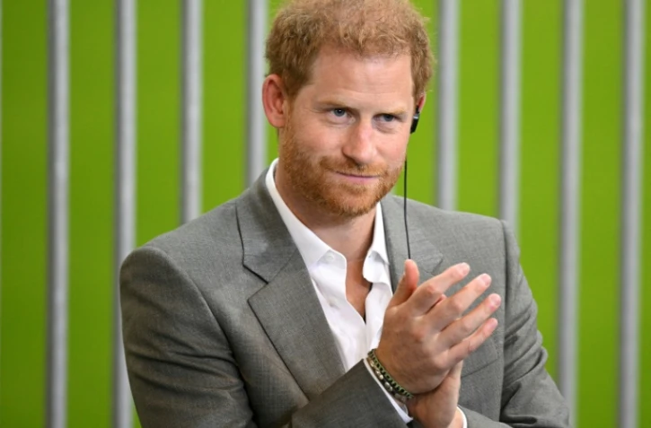Apparition surprise du prince Harry pour une audience contre un tabloïd