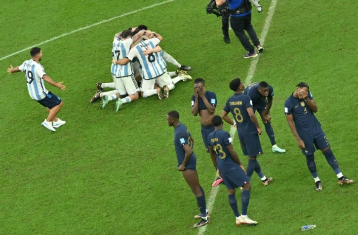 Mondial: confusion autour d'un rassemblement -ou pas- des Bleus à Paris