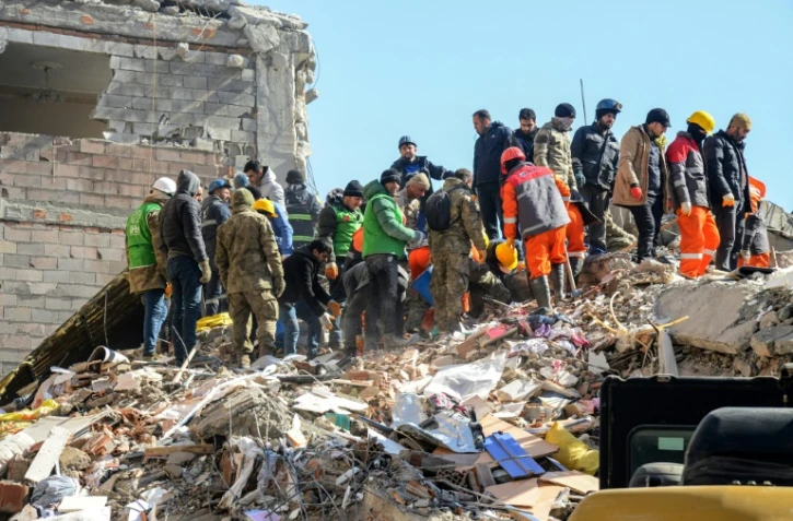 Plus de 21.000 morts dans le séisme en Turquie et Syrie, l'espoir s'amenuise