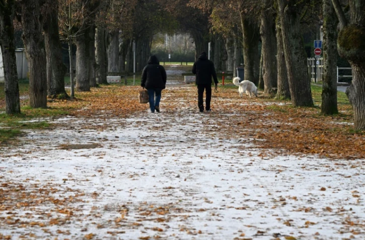 Plus que 25 départements en vigilance orange neige-verglas, des perturbations