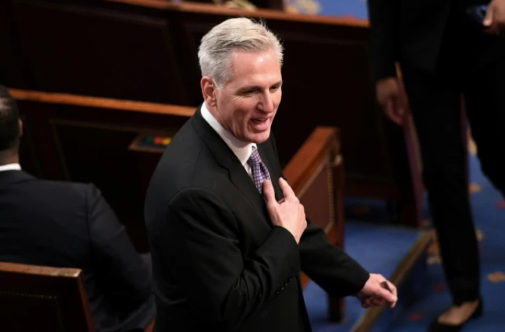 Kevin McCarthy plus très loin du perchoir de la Chambre américaine des représentants