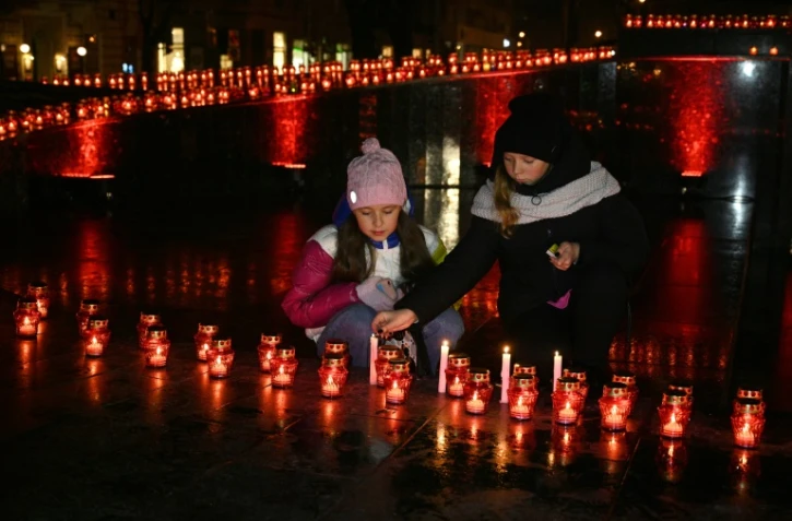 Pour les Ukrainiens, 90 ans après la Grande famine, un "génocide" se répète