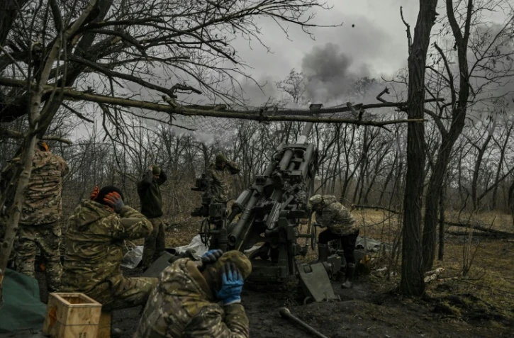 Les forces ukrainiennes se préparent à une contre-offensive près de Bakhmout