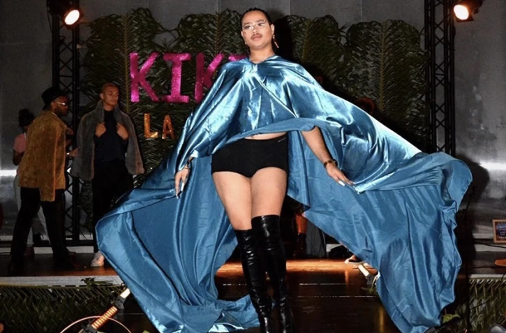 Sarraffinnaa, mother de la House of Opulance