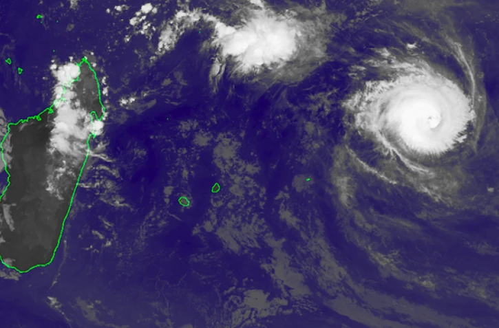 Cyclone intense Freddy