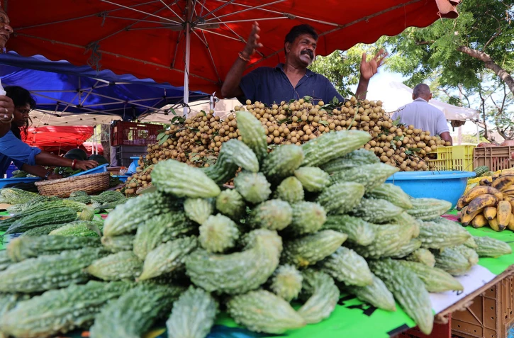 marché forain du Port