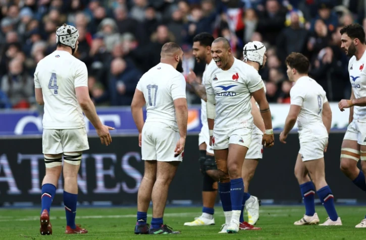 Six nations: carton plein pour les Bleus, laborieux mais victorieux