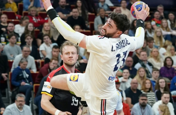 Mondial de hand: les Bleus face aux multiples défis suédois en demies