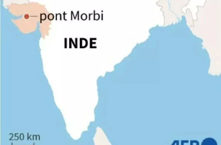 Un pont suspendu s'effondre en Inde : au moins 75 morts