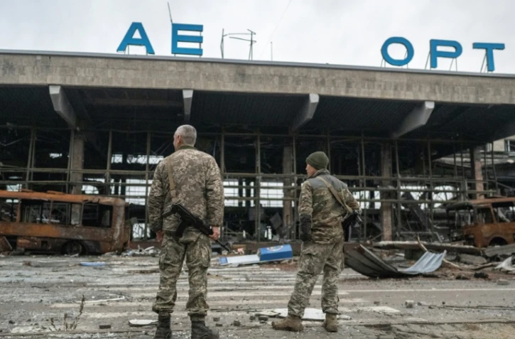 L'Ukraine dit avoir découvert des "sites de torture" russes à Kherson