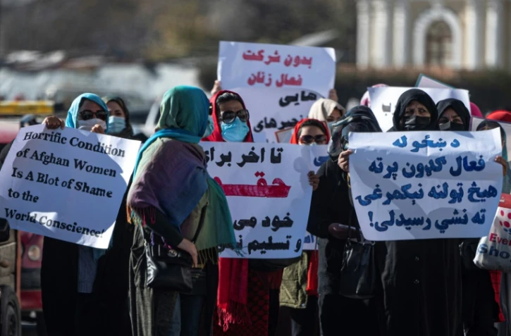 Afghanistan: les ONG se concertent après l'interdiction de travailler avec des femmes