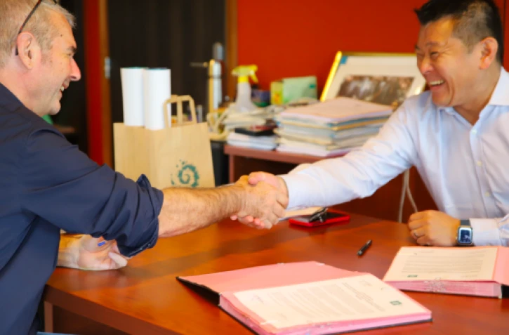 signature de convention entre Citéo et parc national de la Réunion