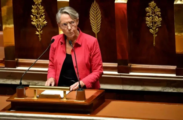 Budget: Borne échappe à la censure, malgré le soutien du RN à la Nupes