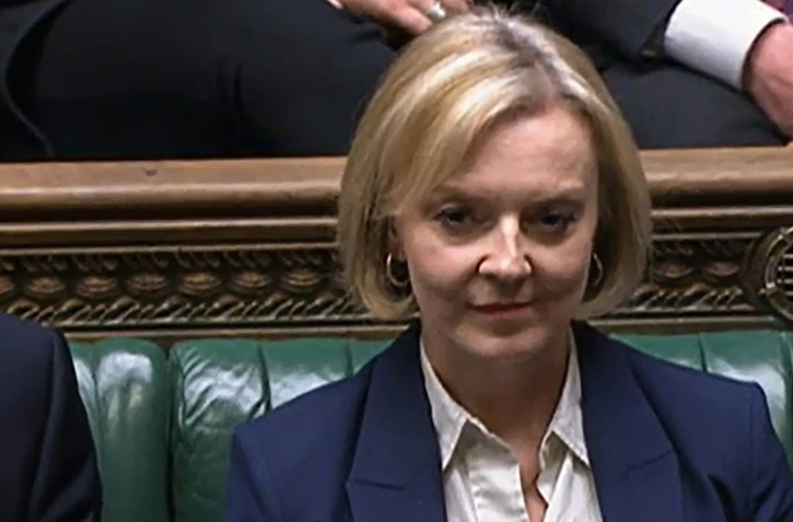 Après ses excuses, tout reste à faire pour Liz Truss