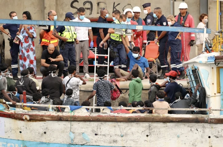 44 migrants sri lankais accosent au port le 24 décembre 2022